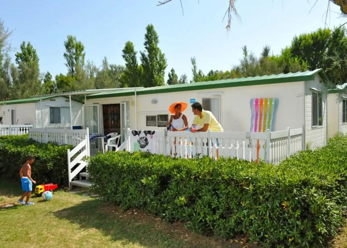 Isamar Holiday Village