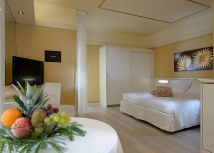 Hotel Bristol