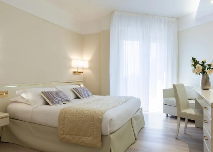 Hotel Bristol