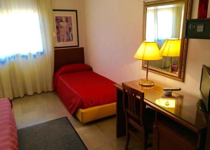 Hotel Caldin's