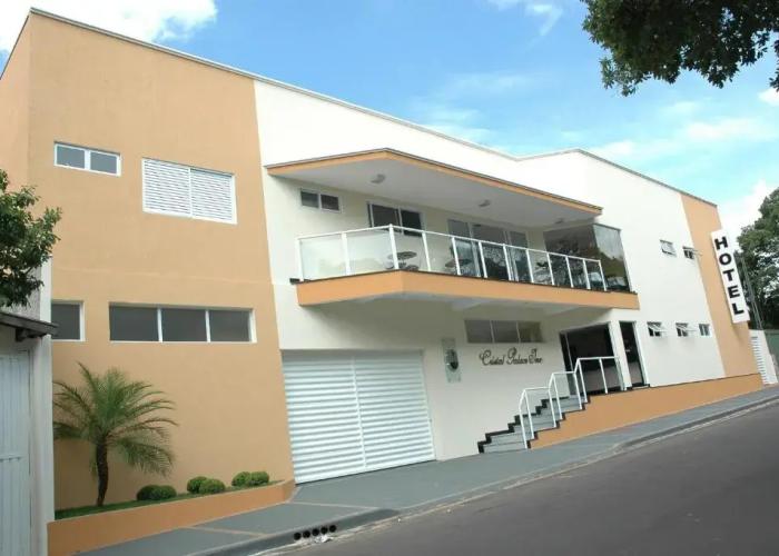 Cristal Palace Inn