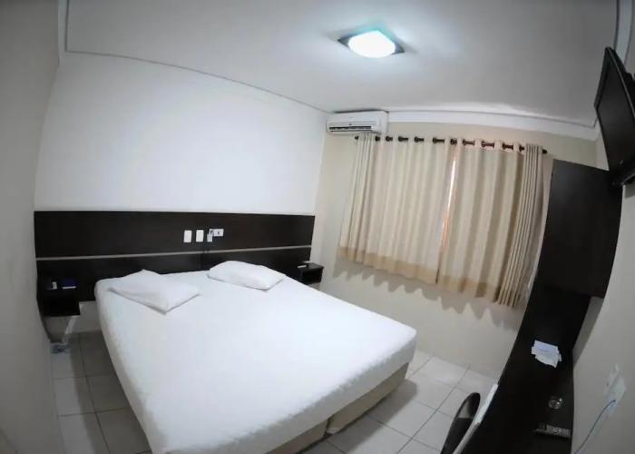 Cristal Palace Inn