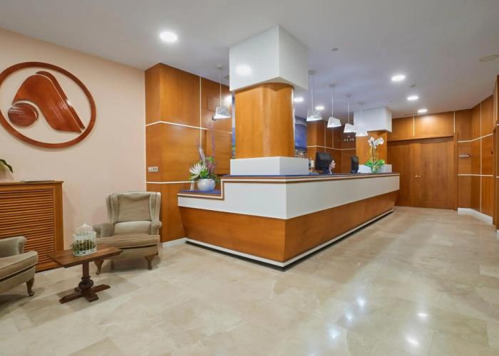 Hotel 40 Nudos