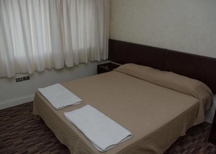 Black Iris Hotel