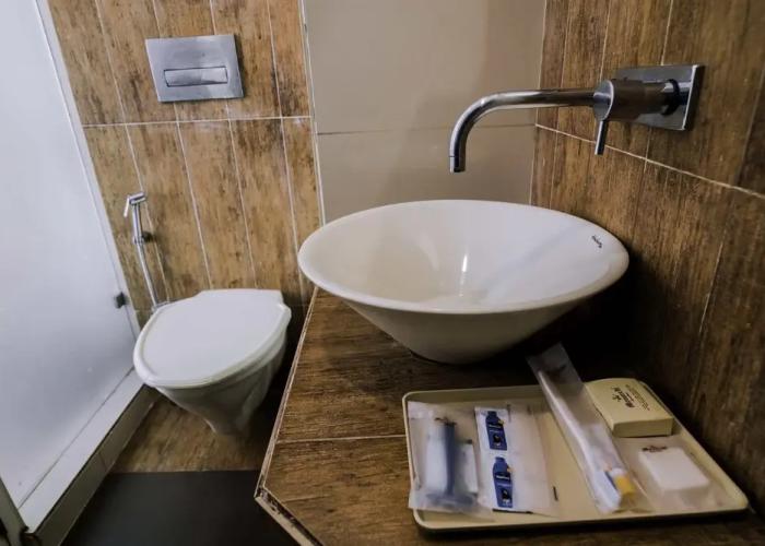 Hotel Monarch Guestline in MIDC Rabale, Navi Mumbai