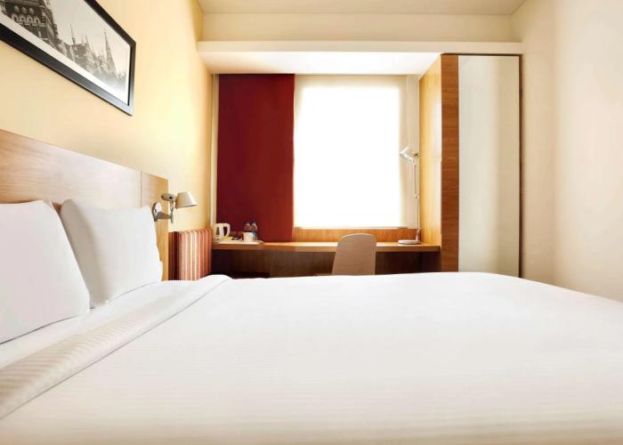 ibis Navi Mumbai Hotel