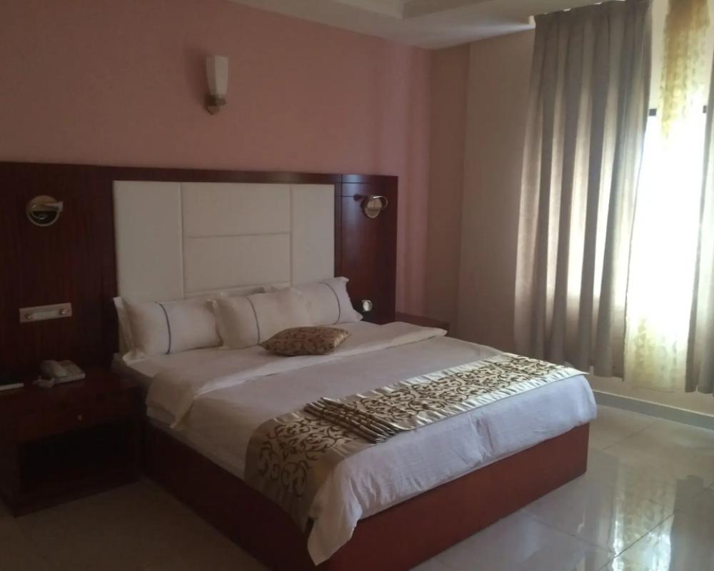 фото Sun Beach Hotel