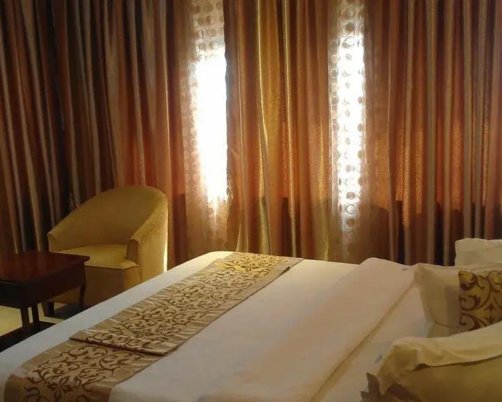 фото Sun Beach Hotel