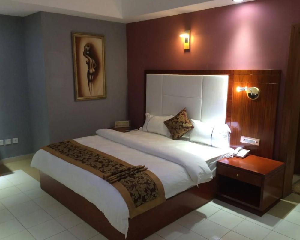 фото Sun Beach Hotel