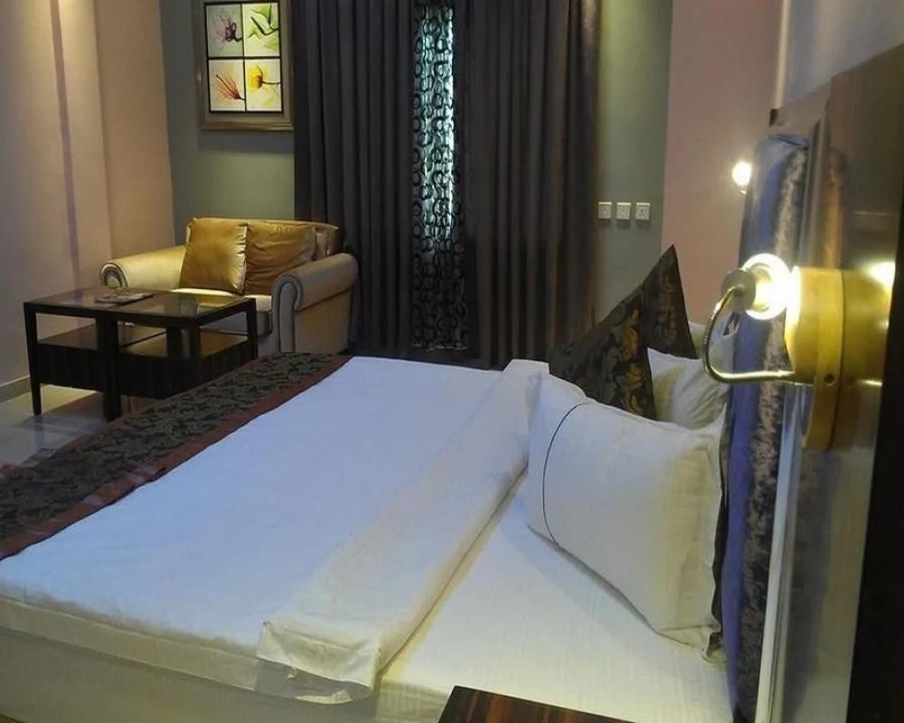фото Sun Beach Hotel