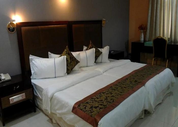Sun Beach Hotel