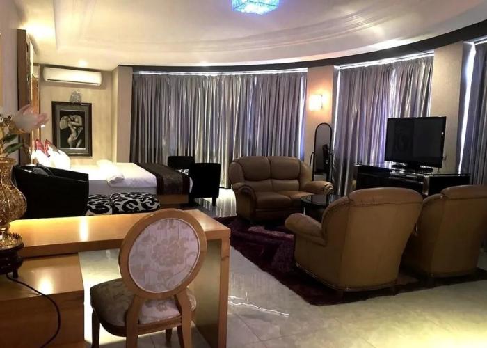 Sun Beach Hotel