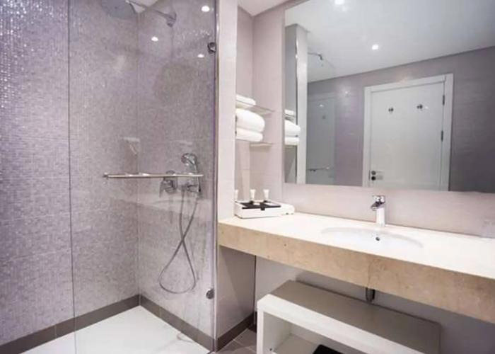Golden Tulip Le Diplomate Cotonou