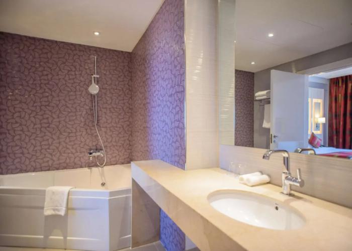 Golden Tulip Le Diplomate Cotonou