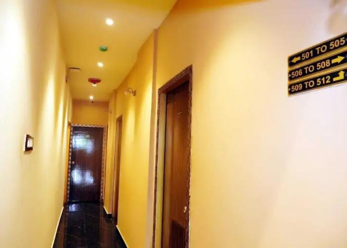 Hotel Golden Plaza