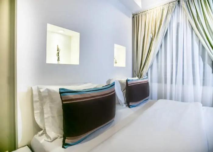 Home Residence Hotel