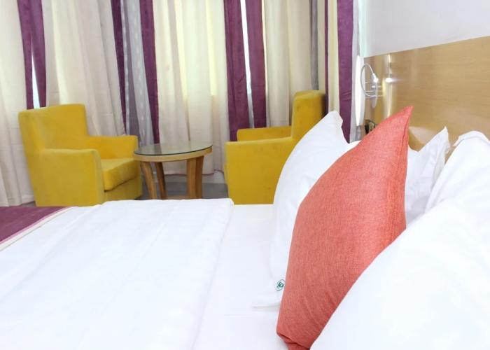 Paradisia Hotel