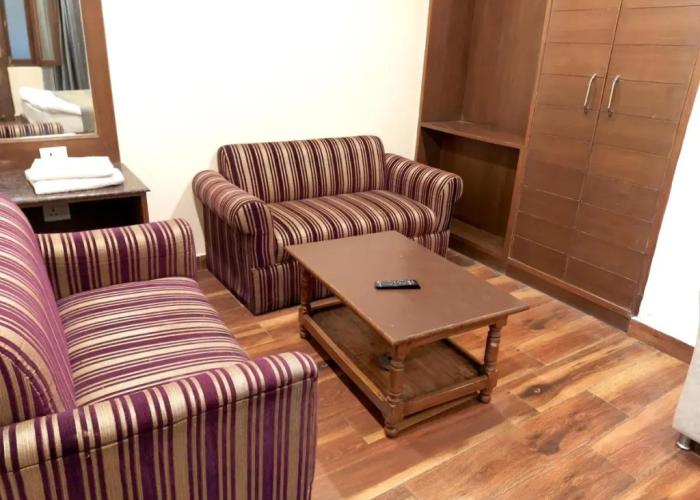 Hotel Samrat | On Mall Road with complimentary Parking