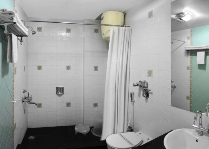 Honeymoon Inn
