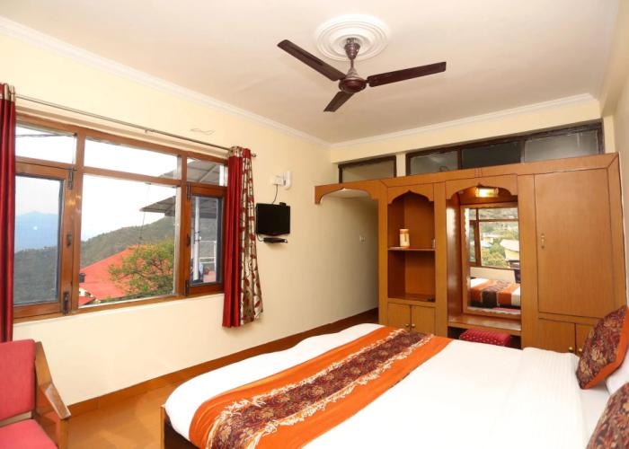 Capital O 3639 Hotel Pioneer