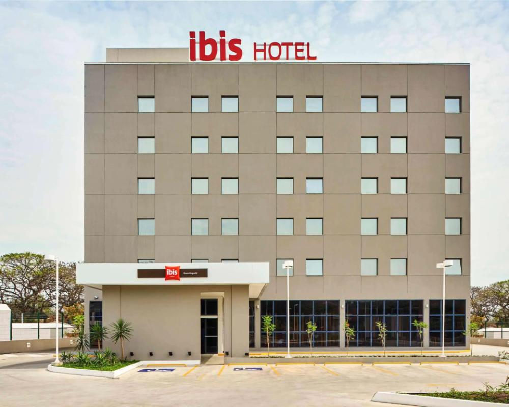 Ibis Guaratinguetá Aparecida