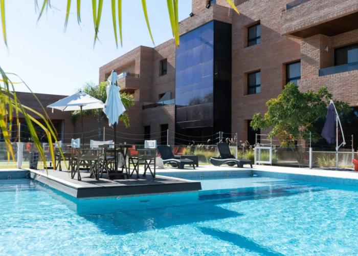 Neper Hotel