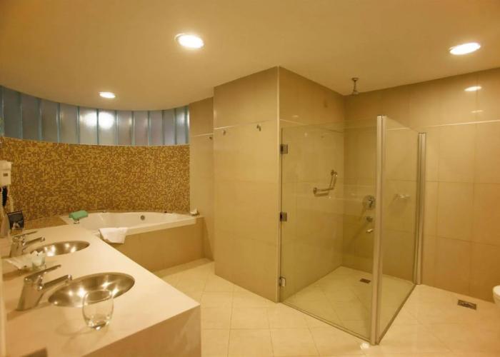 Quórum Cordoba Hotel - Resort Urbano