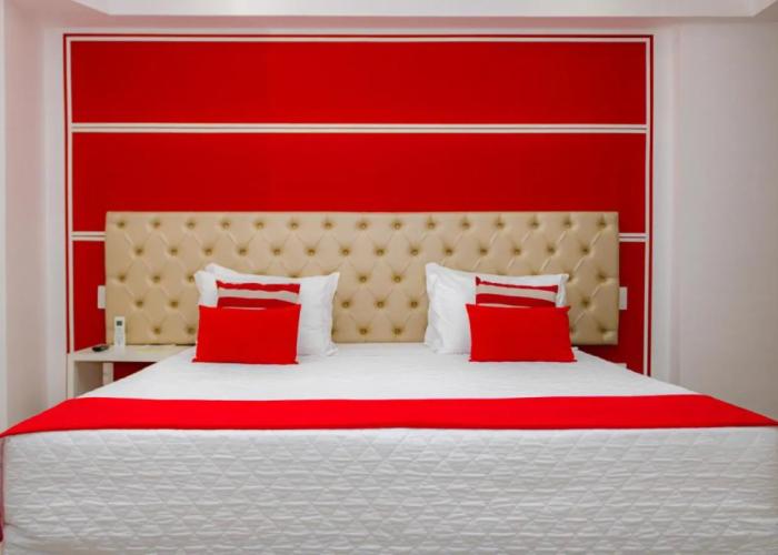 GranLago Hotel