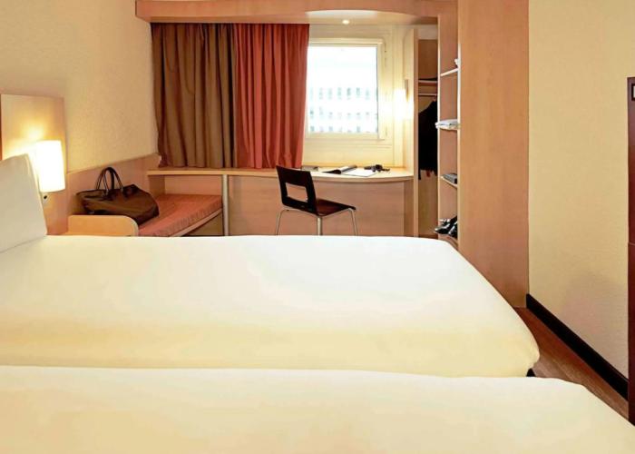 Ibis Albert Pays de Somme