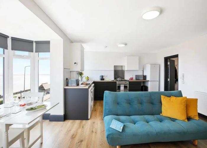 TYME Suites on Kingsway