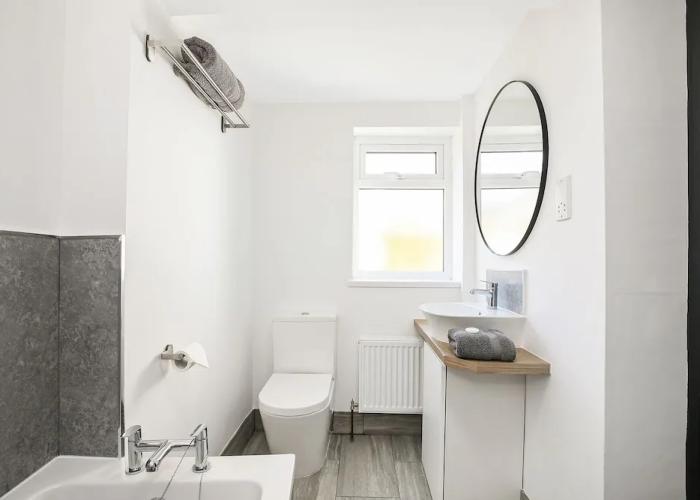TYME Suites on Kingsway