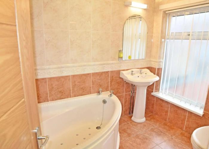 Dovedale Hotel
