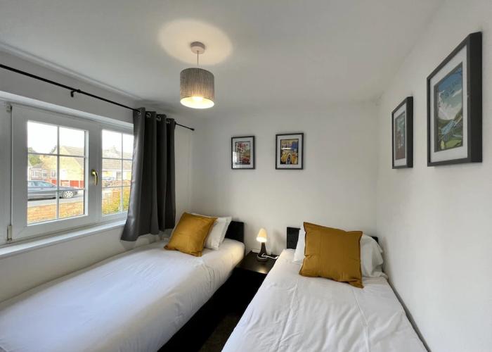 Curzon House 2