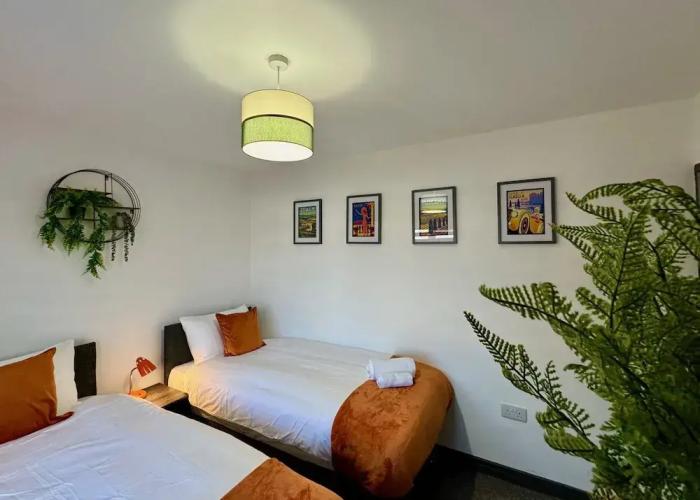 Sandringham House Serene Escape Cottage
