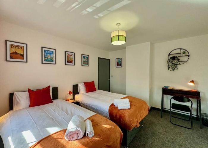 Sandringham House Serene Escape Cottage