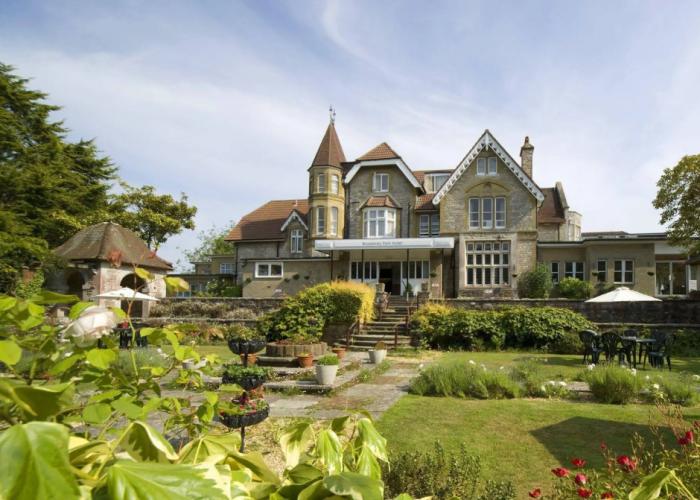 The Broadway Park Hotel