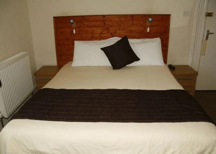 Channel View Hotel