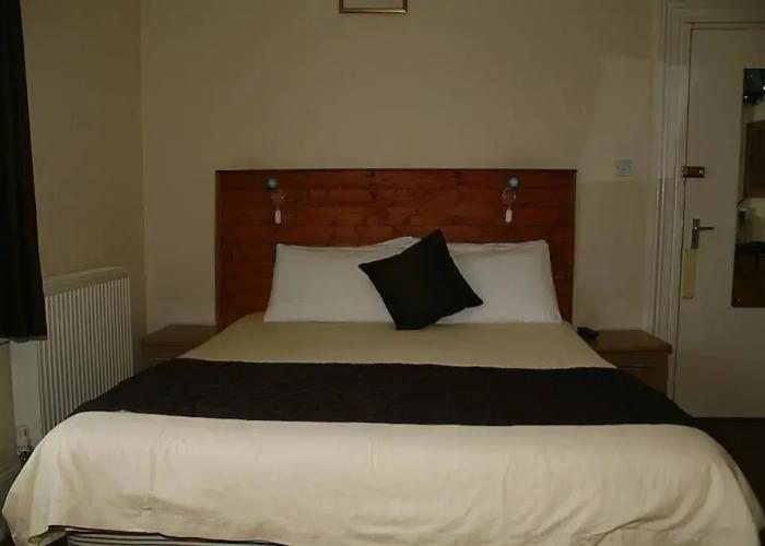 Channel View Hotel