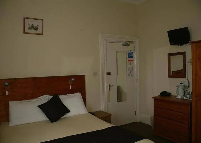 Channel View Hotel