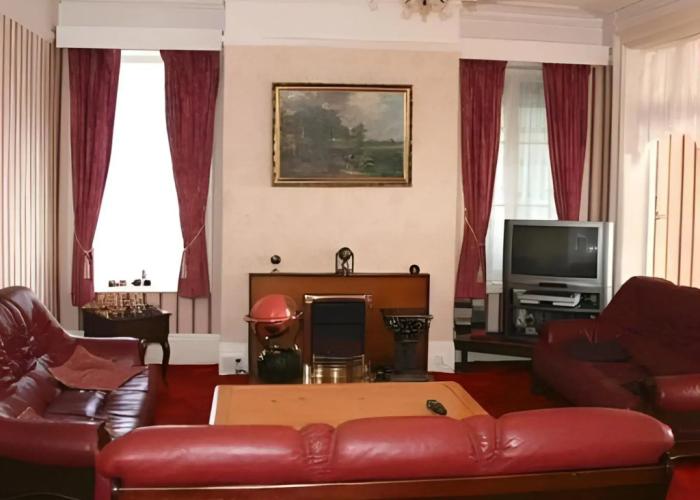 The Altavia Hotel