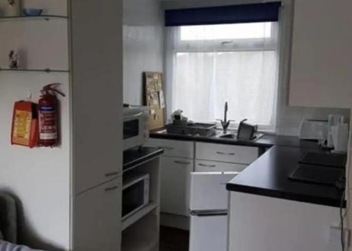 2 Bedroom Chalet Near the Beach