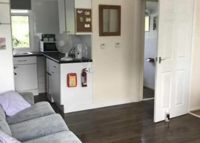 2 Bedroom Chalet Near the Beach