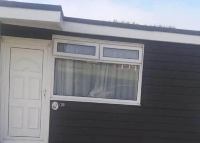 2 Bedroom Chalet Near the Beach