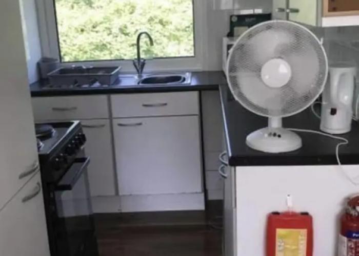 2 Bedroom Chalet Near the Beach