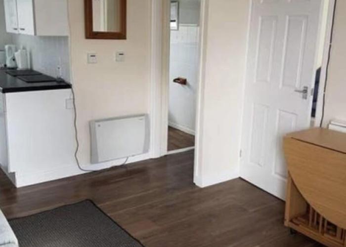 2 Bedroom Chalet Near the Beach