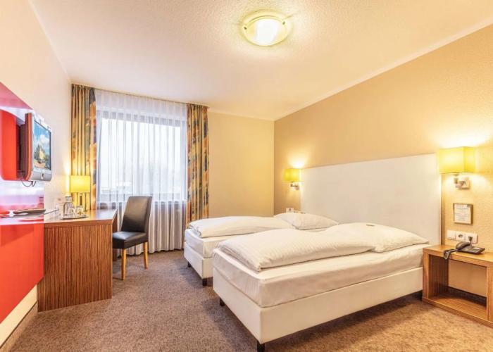 Sport - und Tagungshotel De Poort