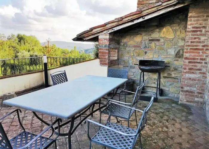 Holiday Home in Gambassi Terme With Jacuzzi