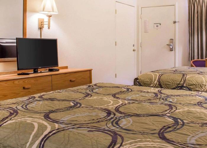 Rodeway Inn Silver Creek Inn