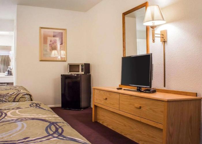 Rodeway Inn Silver Creek Inn