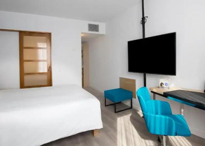 Novotel Barcelona Cornella Hotel